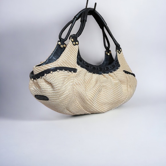 COLE HAAN VINTAGE “SARAH” LEATHER AND STRAW SATCHEL - Picture 2 of 6